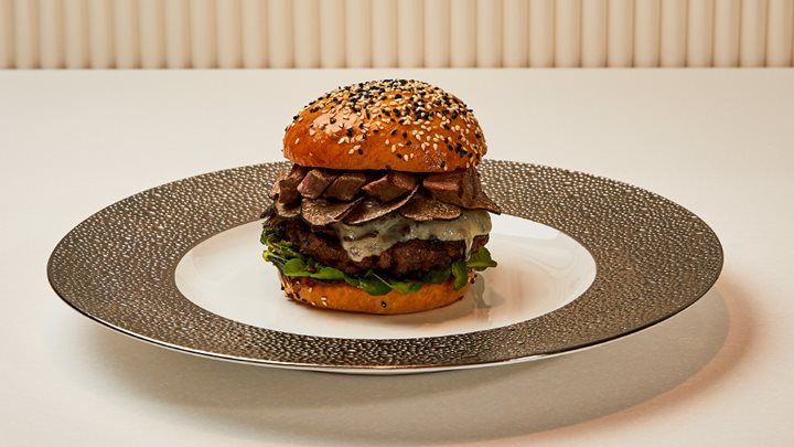 Wagyu Burger Meal Champagne