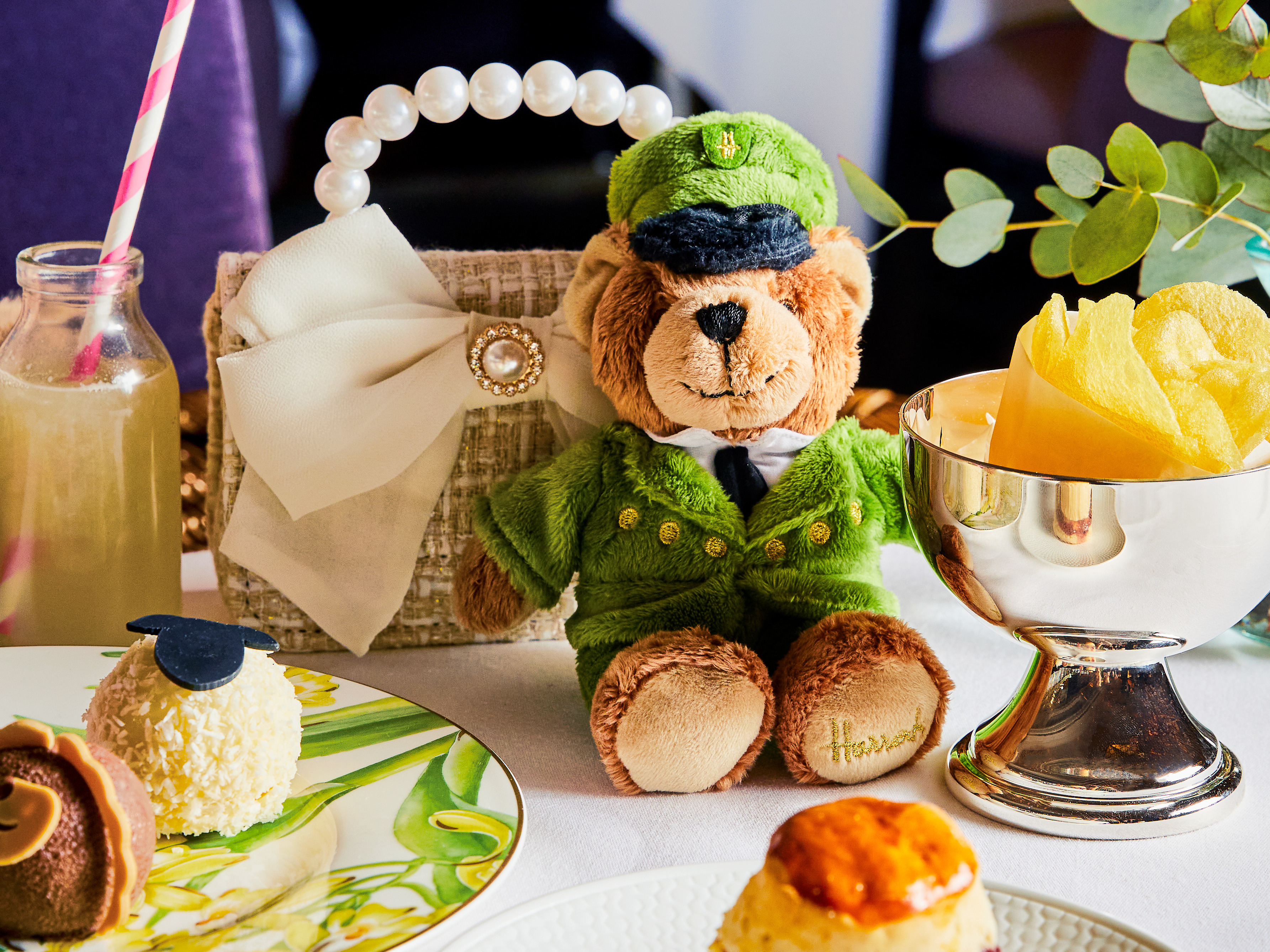 Harrods - Afternoon Tea for The Family at The Georgian